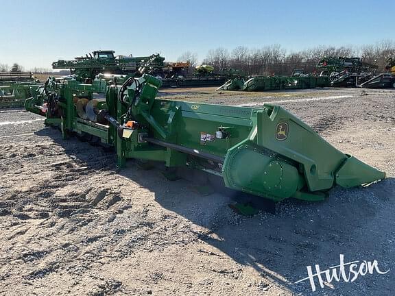 Image of John Deere C12F equipment image 1