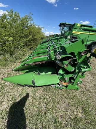 Image of John Deere C12F equipment image 1