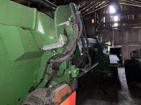 Image of John Deere C12F equipment image 4