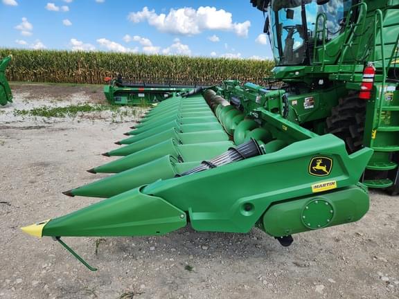 Image of John Deere C12F equipment image 1
