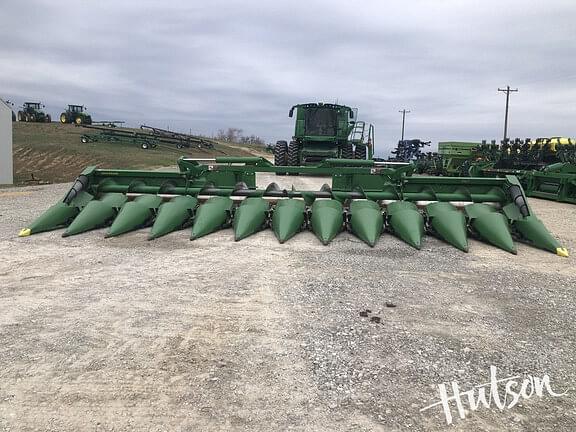 Image of John Deere C12F equipment image 2
