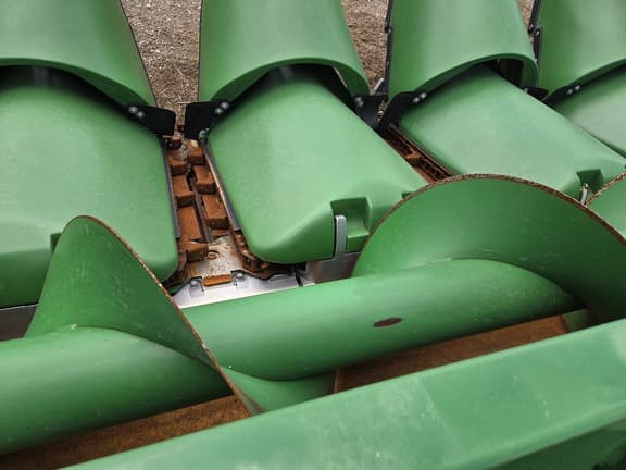 Image of John Deere C12F Image 1