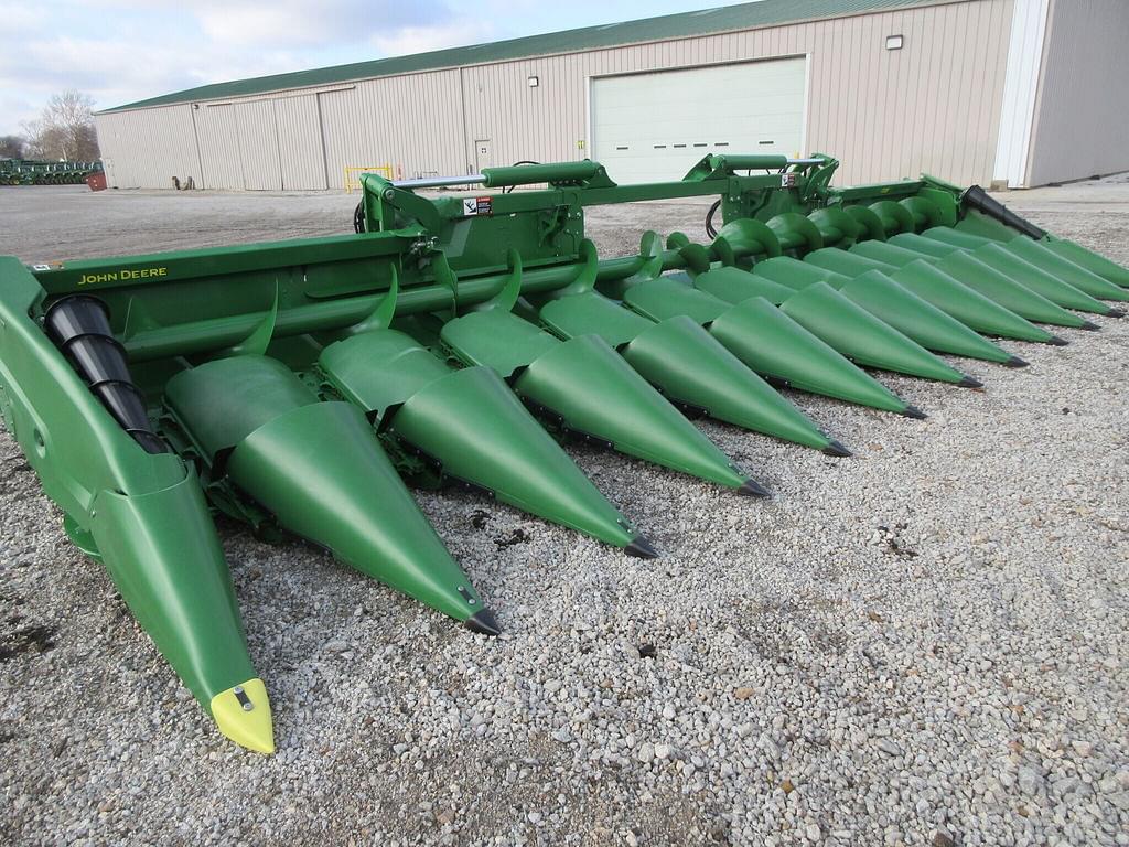 Image of John Deere C12F Primary image