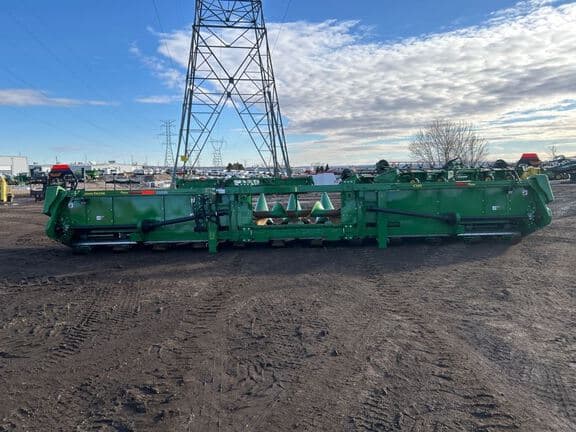 Image of John Deere C12R equipment image 4