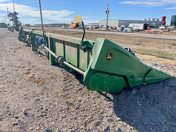 Image of John Deere C12R equipment image 4