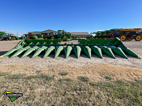 Image of John Deere C12R equipment image 1