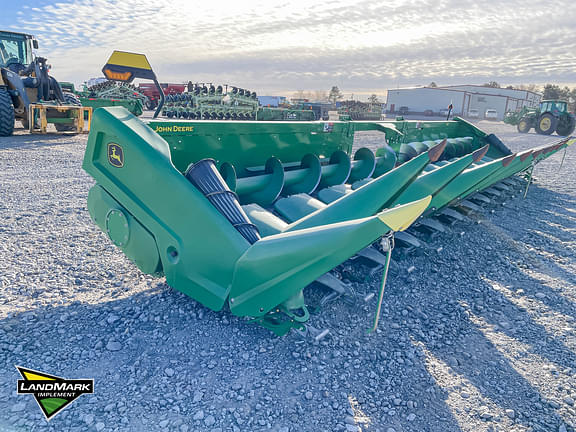 Image of John Deere C12R equipment image 2