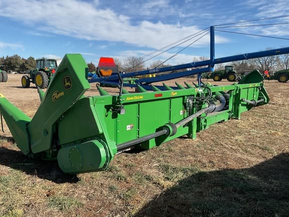 Image of John Deere C12R equipment image 2