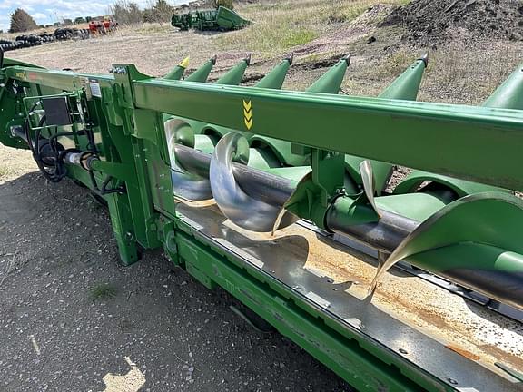 Image of John Deere C12R equipment image 2