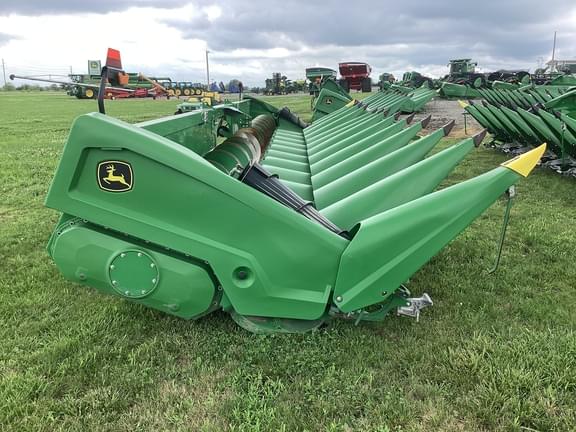 Image of John Deere C12R equipment image 2