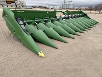 Main image John Deere C12R