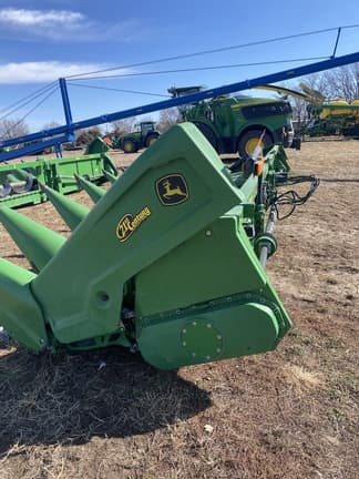 Image of John Deere C12R equipment image 4