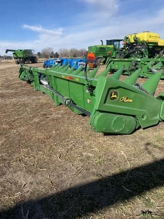 Main image John Deere C12R