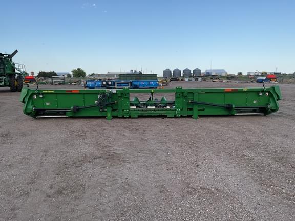 Image of John Deere C12R equipment image 2