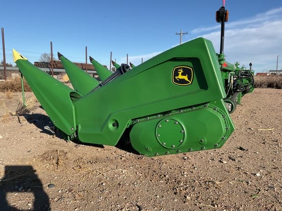 Image of John Deere C12R equipment image 4