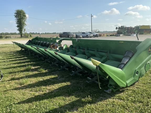 Image of John Deere C12R Primary image