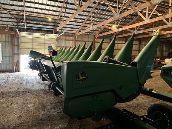 Image of John Deere C12R equipment image 2