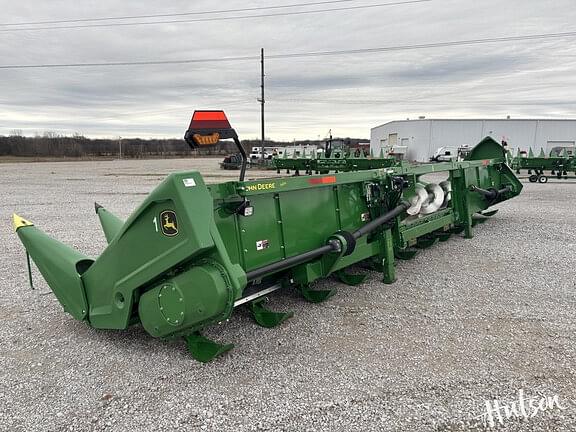 Image of John Deere C12R equipment image 4