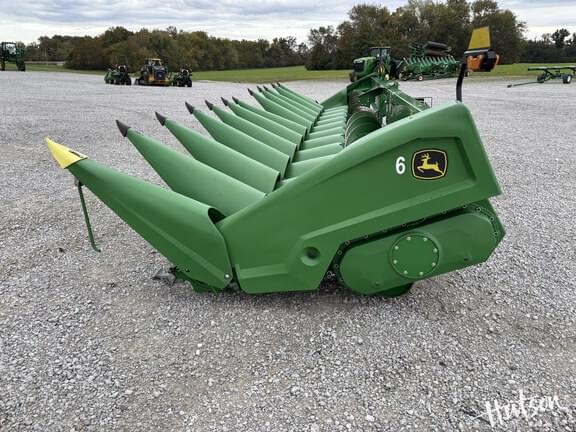 Image of John Deere C12R equipment image 3