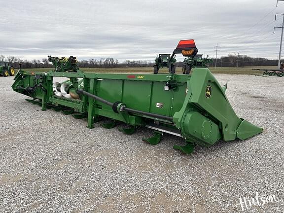 Image of John Deere C12R equipment image 3