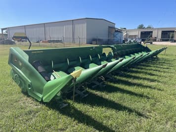 Main image John Deere C12R