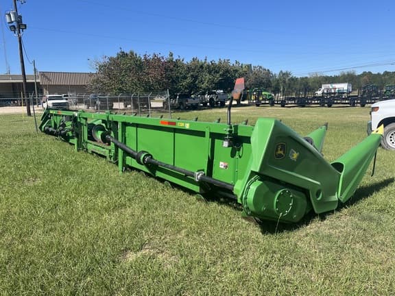 Image of John Deere C12R equipment image 1