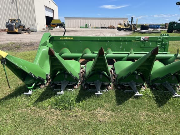 Image of John Deere C12R equipment image 4