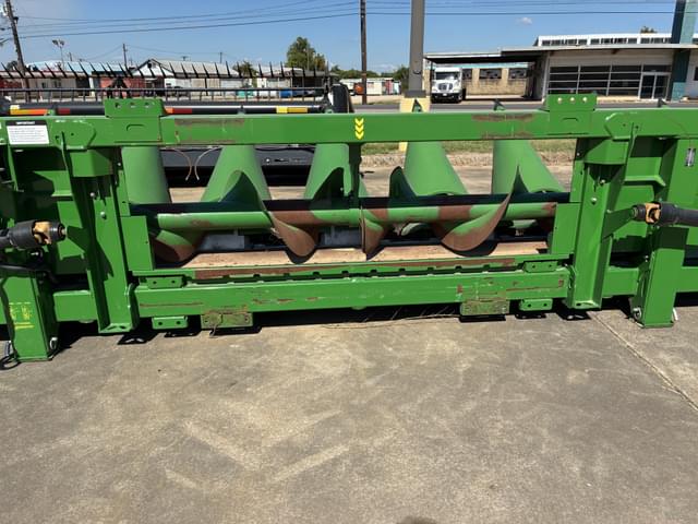 Image of John Deere C12R equipment image 3