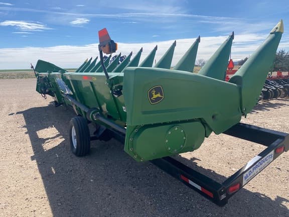 Image of John Deere C12R equipment image 1