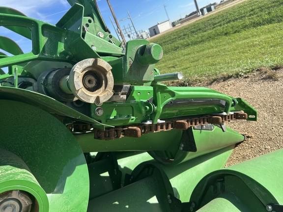 Image of John Deere C16F equipment image 3