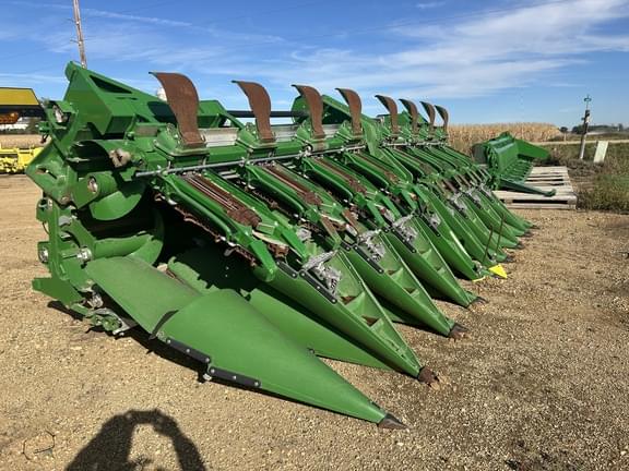 Image of John Deere C16F Primary image