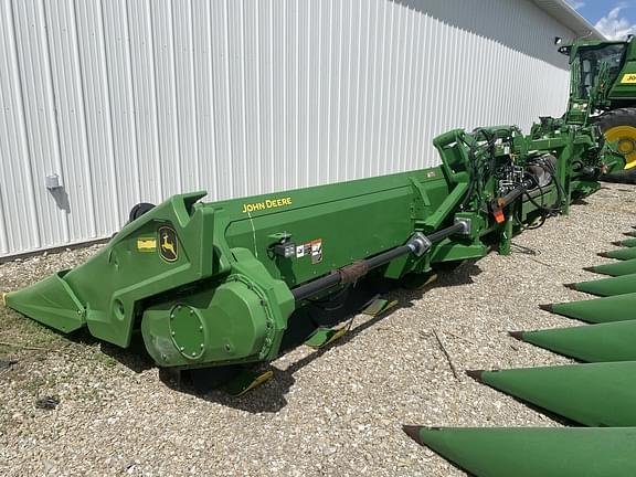 Image of John Deere C16F equipment image 2