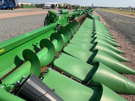 Image of John Deere C16F equipment image 1