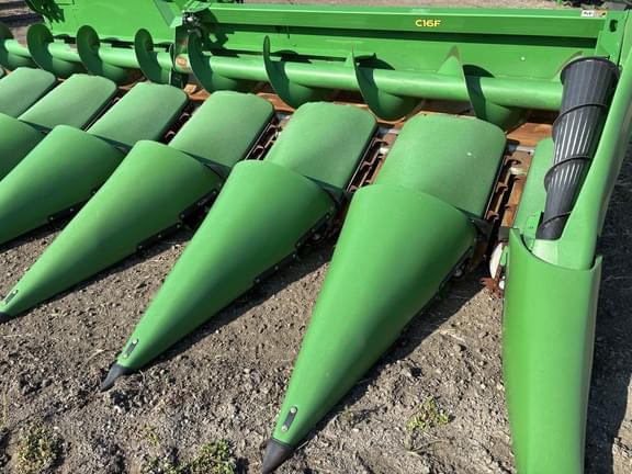 Image of John Deere C16F equipment image 3
