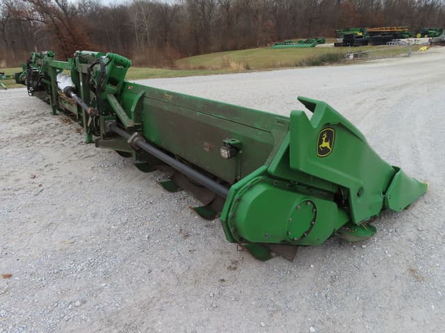 Image of John Deere C16F equipment image 2