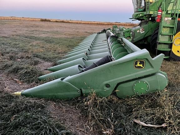 Image of John Deere C16F equipment image 2