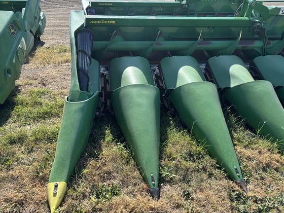 Image of John Deere C16F equipment image 1