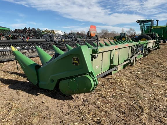 Image of John Deere C16R equipment image 1