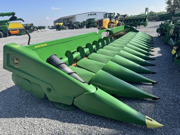 Image of John Deere C16R equipment image 4