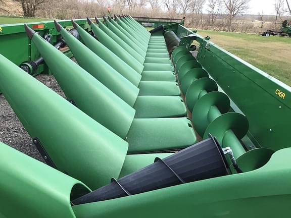Image of John Deere C16R equipment image 3