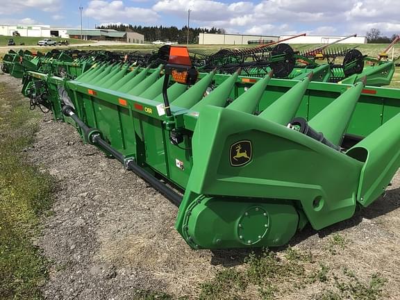 Image of John Deere C16R equipment image 2