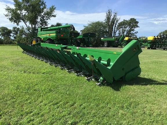 Image of John Deere C16R equipment image 1