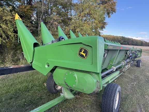 Image of John Deere C16R equipment image 1