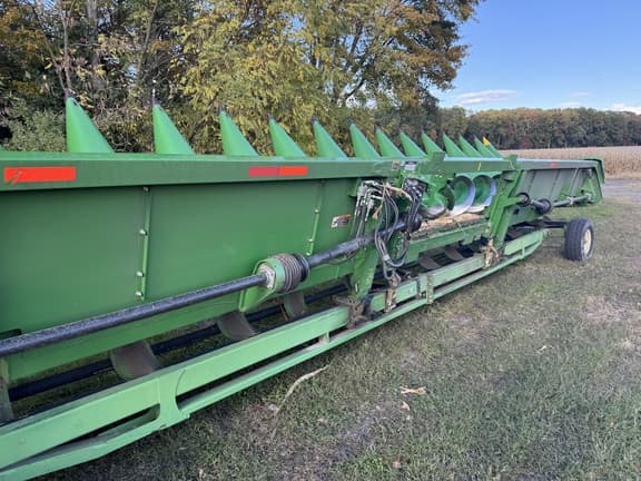 Image of John Deere C16R equipment image 1