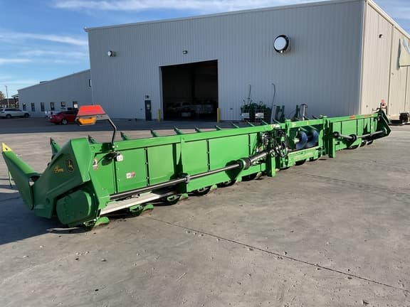 Image of John Deere C16R equipment image 2