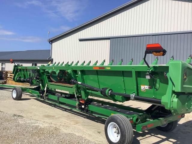 Image of John Deere C18R equipment image 3