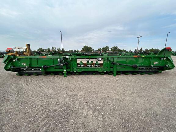Image of John Deere C18R equipment image 4