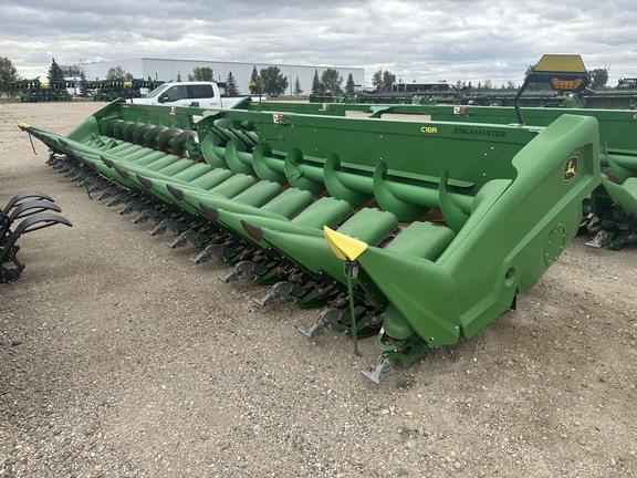 Image of John Deere C18R equipment image 3