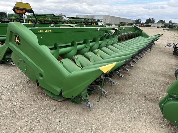 Main image John Deere C18R