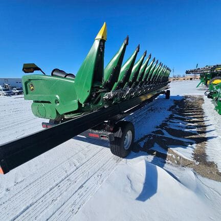 2024 John Deere C18R Equipment Image0